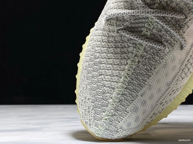 FX4348 Non-Reflective Boost V2 350 Adidas Yeshaya Yeezy 0715